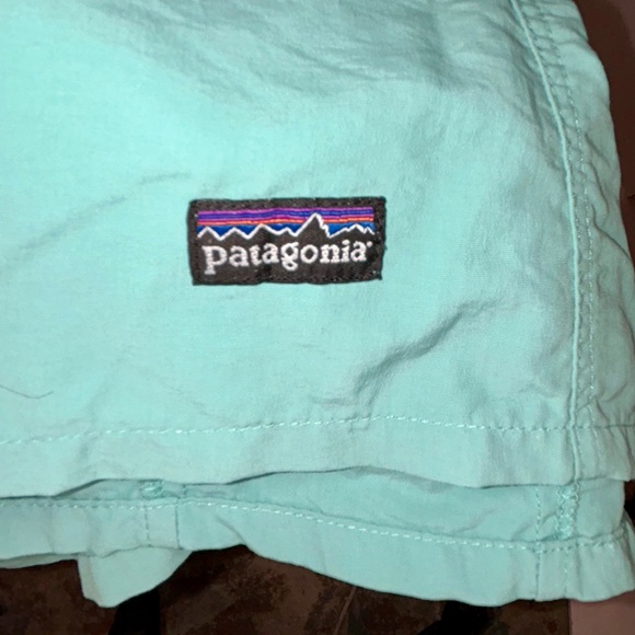 Patagonia Baggies 5” Fresh Teal Mesh Lined Shorts Size M - Picture 2 of 3